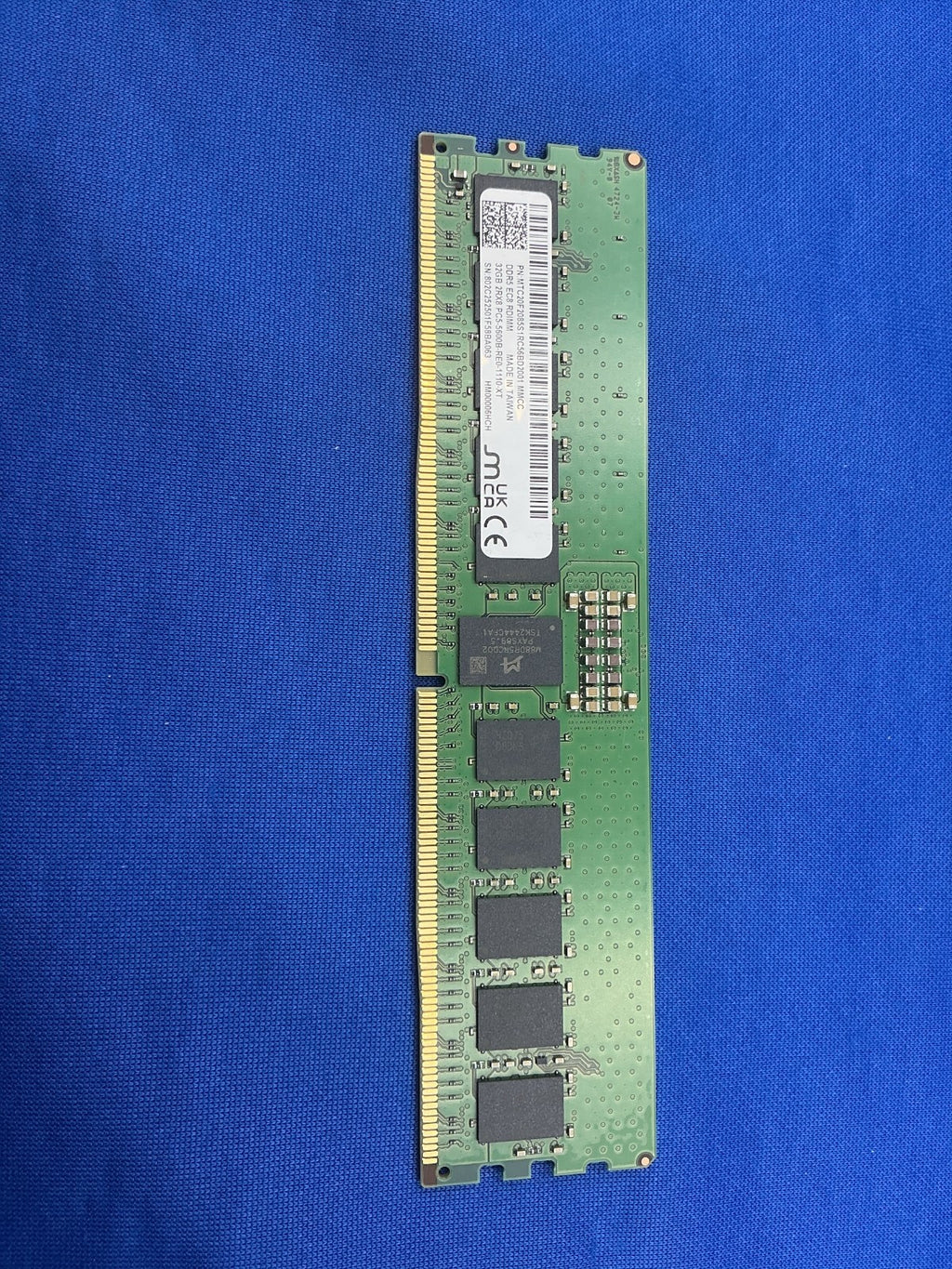 MTC20F2085S1RC56BD2001 MICRON 32GB (1X32GB) 2RX8 PC5-5600B RDIMM MEMORY