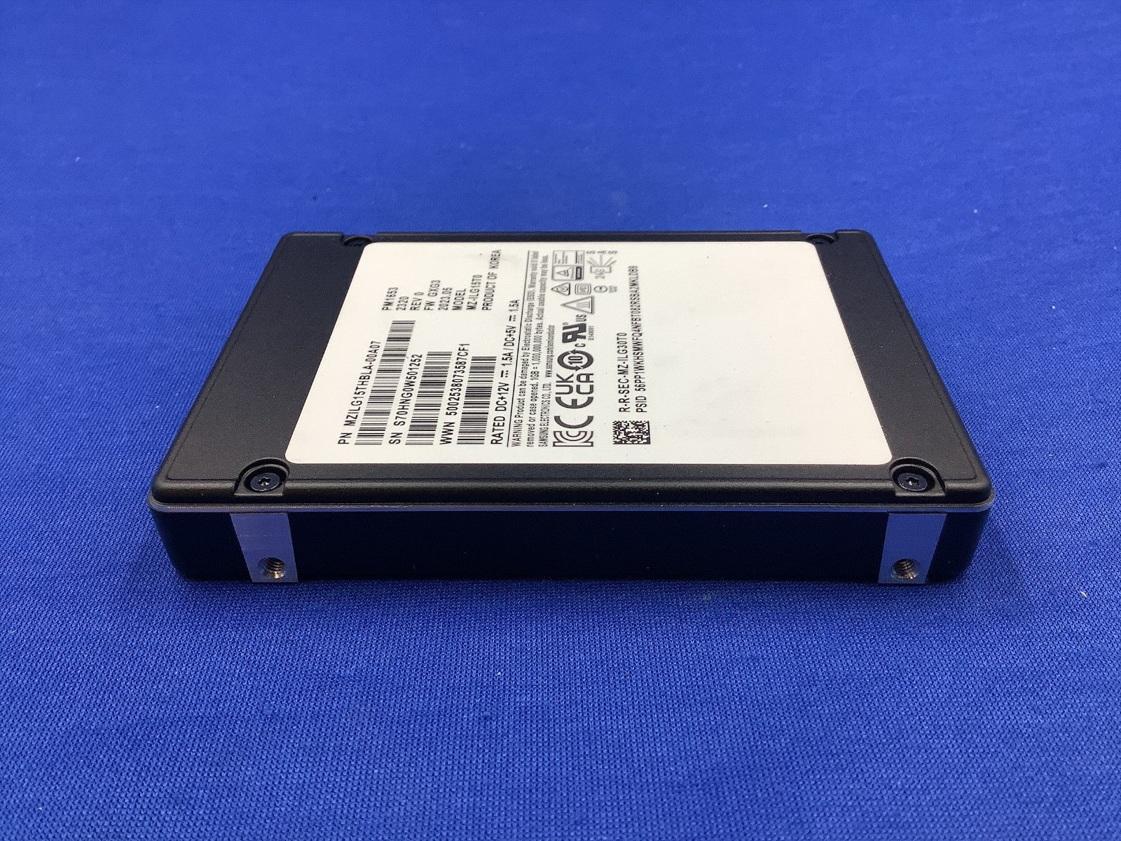 MZ-ILG15T0 Samsung PM1653 15.36TB SAS 24Gb/s 2.5'' Enterprise SSD New