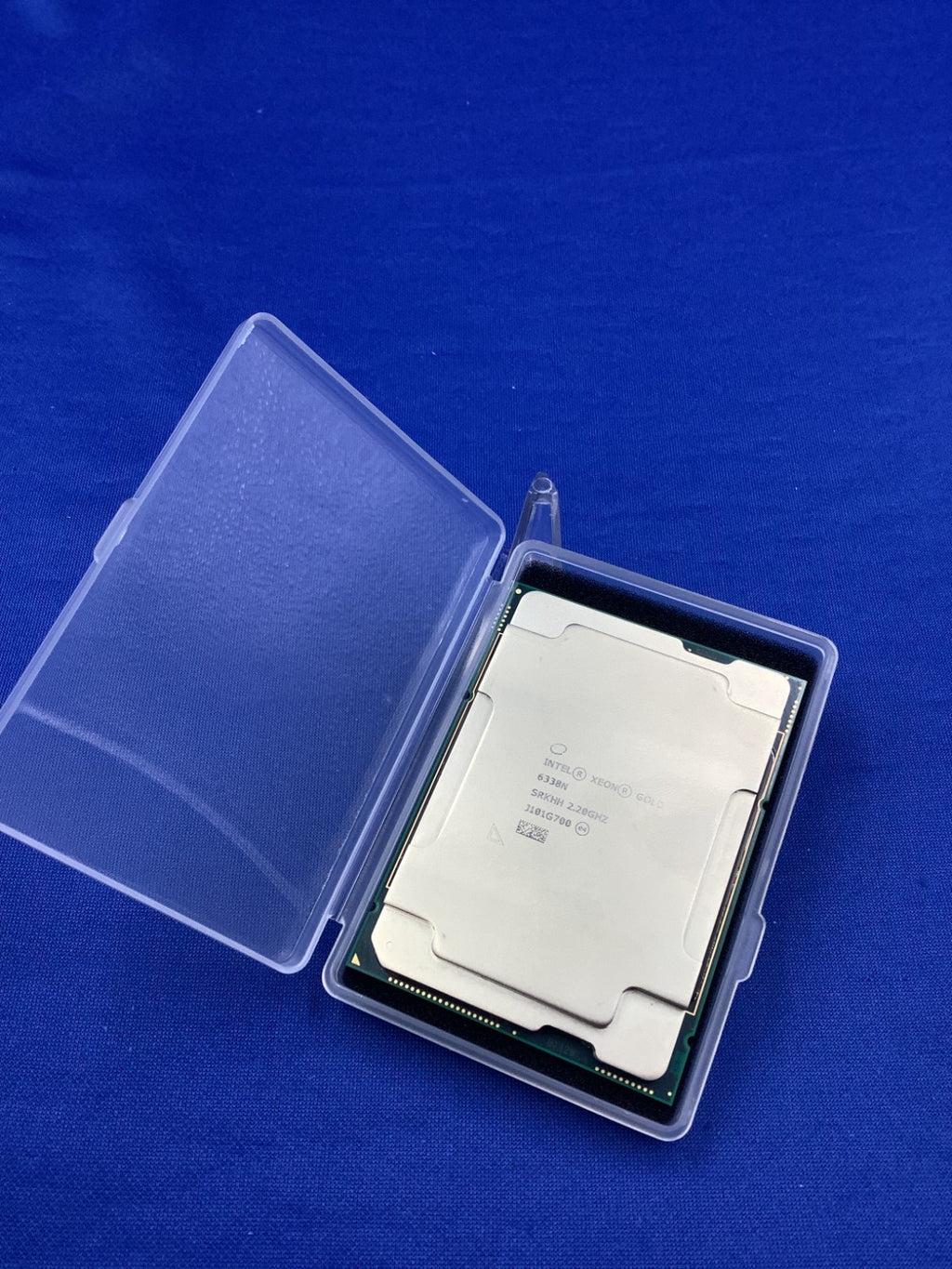SRKHH Intel Xeon 32-core Gold 6338N 2.2GHZ 48MB L3 Cache  10NM 185W Processor