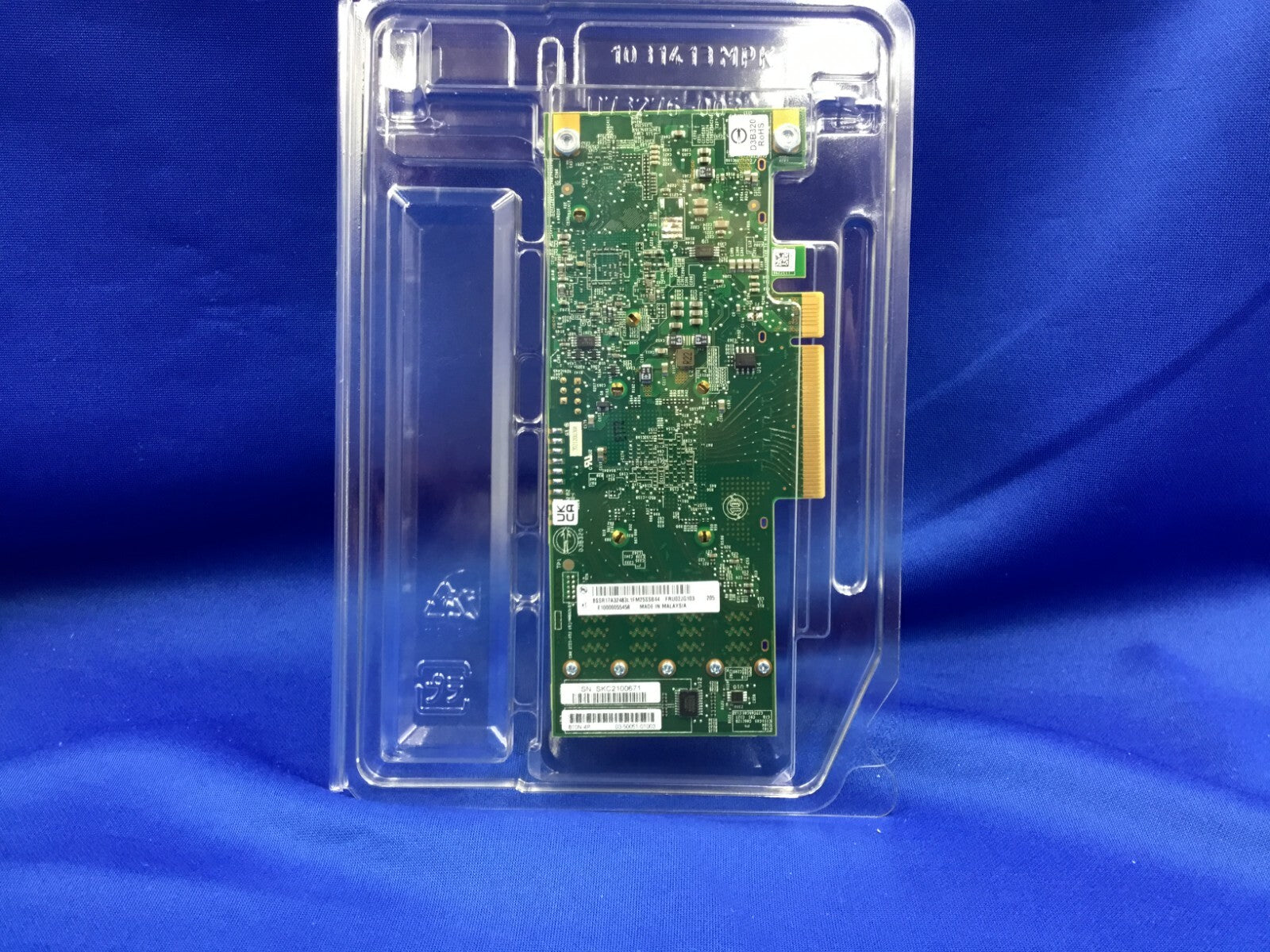 02JG103 LENOVO 810-4p Nvme Switch Adapter For Thinksystem 4Y37A09719