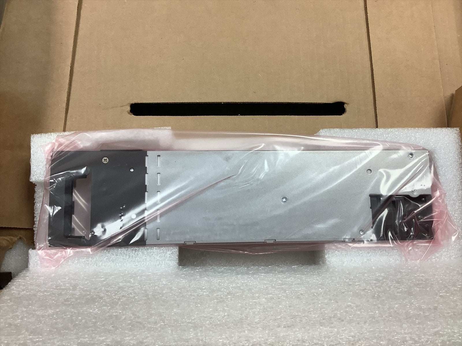 NOB Cisco Catalyst 9300 C9300-48UN-E 48-port 5G Switch