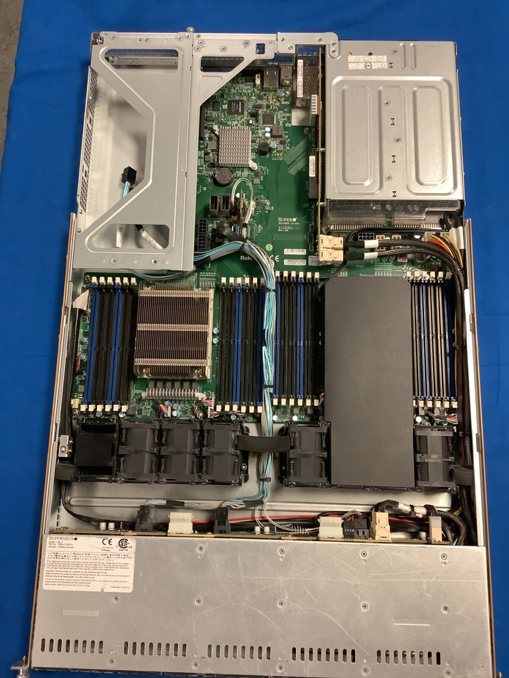 Supermicro SYS-1028U-TNRTP+ 750Wx2 PSU  64GB Internal SSD Fans and cables