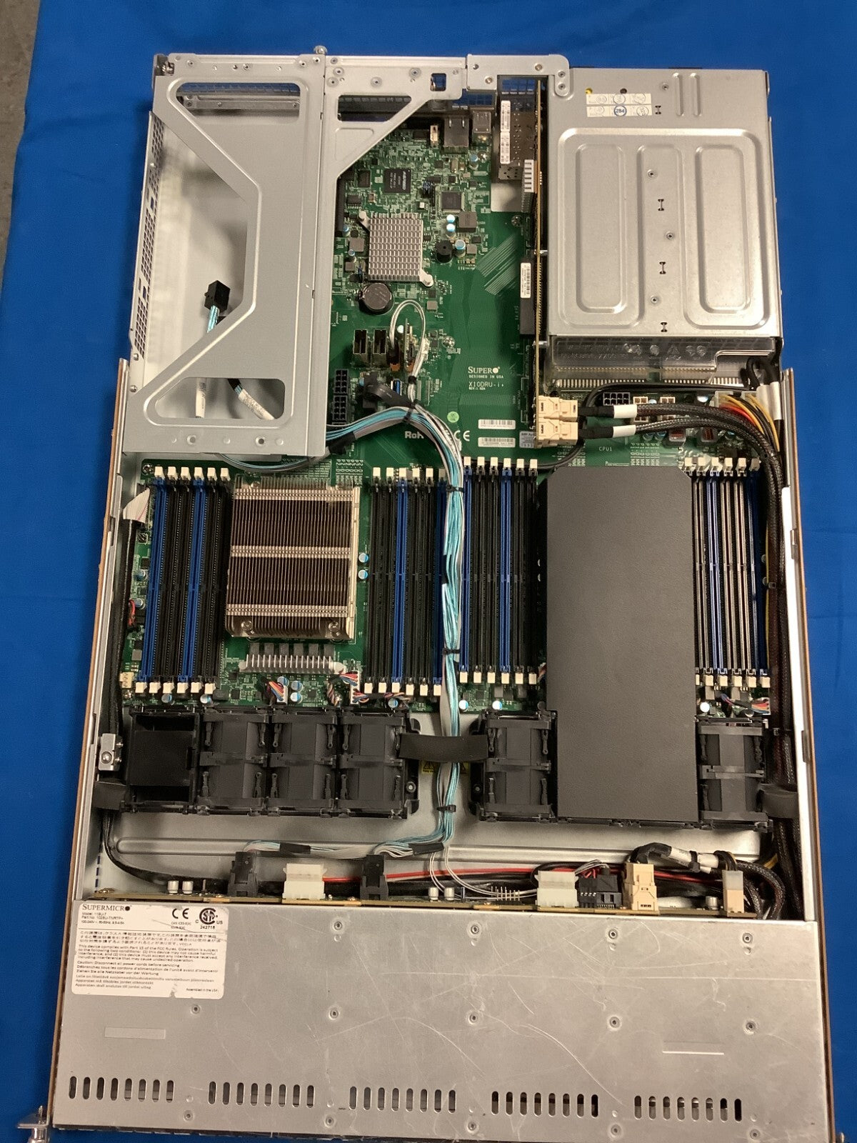 Supermicro SYS-1028U-TNRTP+ 750Wx2 PSU  64GB Internal SSD Fans and cables