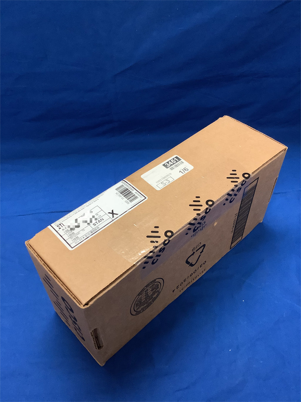 C9300-NM-2Q  Cisco Catalyst 9300 2 x 40GE Network Module