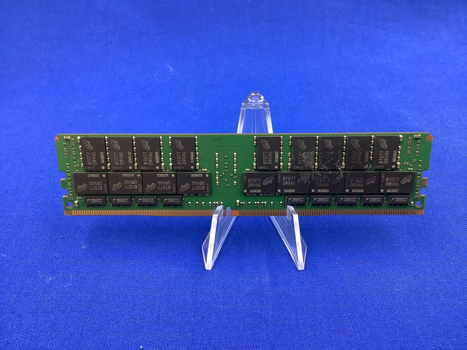CT64G4LFQ4266 CRUCIAL 64GB (1X64GB) 4DRX4 PC4-2666V MEMORY