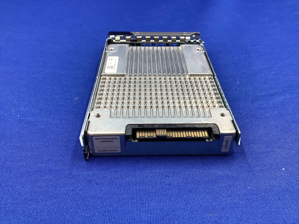 YW17N DELL 3.84TB Read Intensive SAS 12Gb/s 512e 2.5'' SSD WUSTR1538ASS200