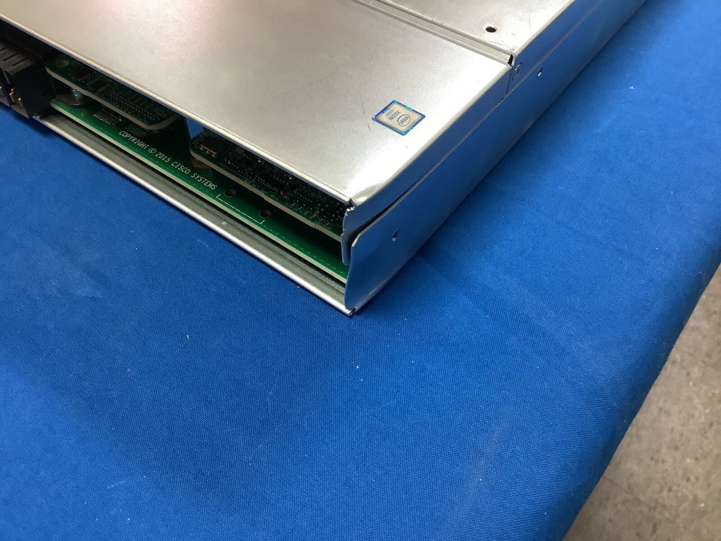 UCSB-B420-M4 V03 Cisco UCSB-B420 M4 B420 M4 Blade Server