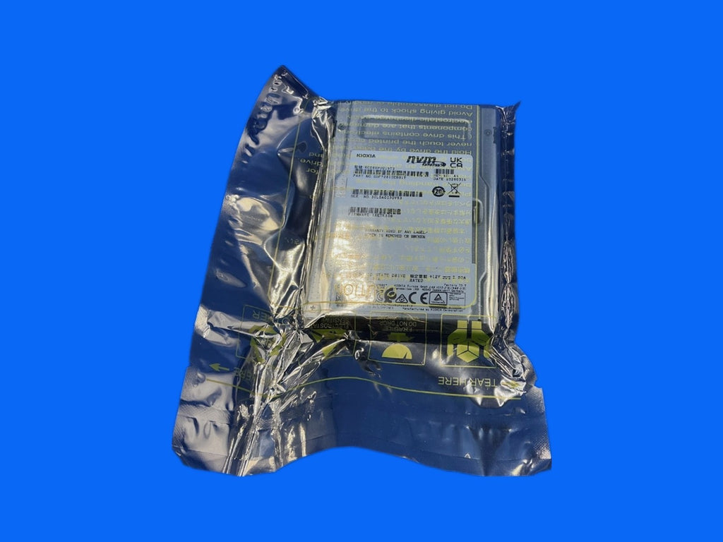 NEW KIOXIA CD8P-R Series 15.36TB PCIe5.0 x4 NVMe 2.5'' Internal SSD KCD8XPUG15T3