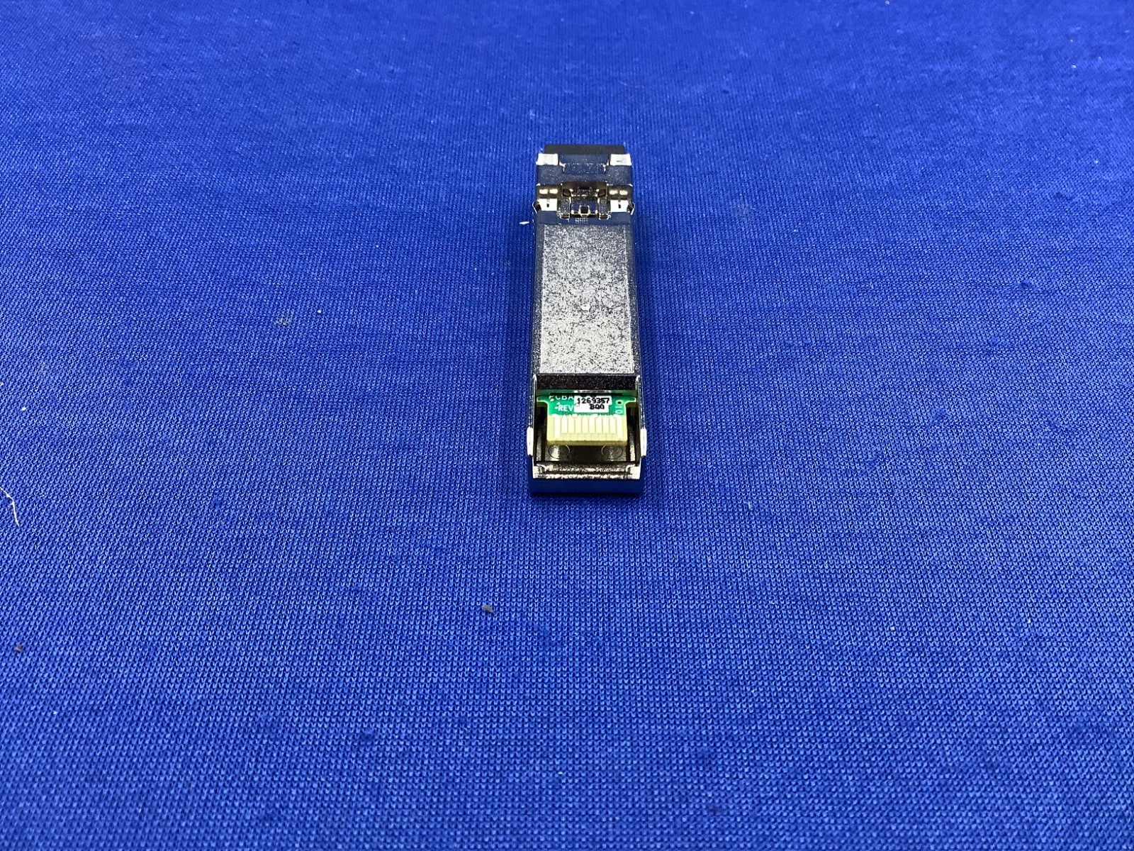 JL486A  HPE  Aruba 25G SFP28 LC LR 10KM SMF Transceiver JL486-61001