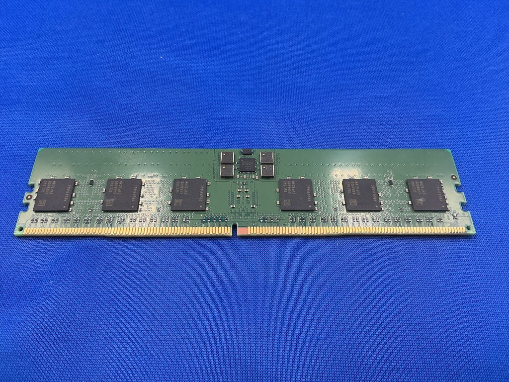 M321R2GA3PB0-CWM SAMSUNG 16GB (1x16GB) 1Rx8 PC5-5600B RDIMM MEMORY