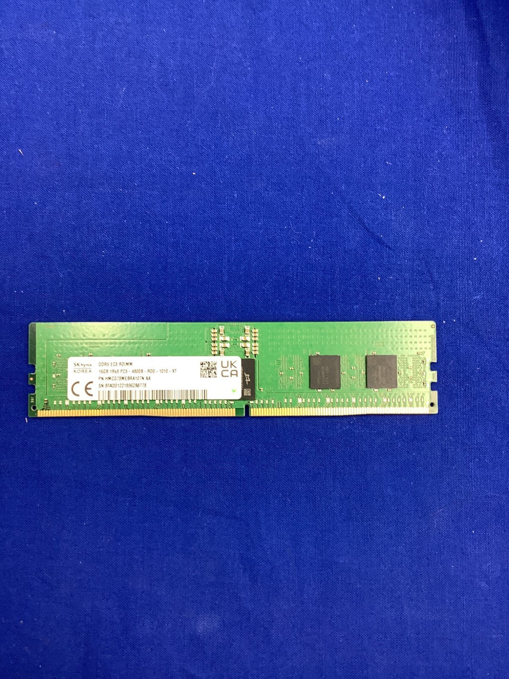 HMCG78MEBRA107N HYNIX 16GB 1Rx8 PC5-4800B SERVER MEMORY