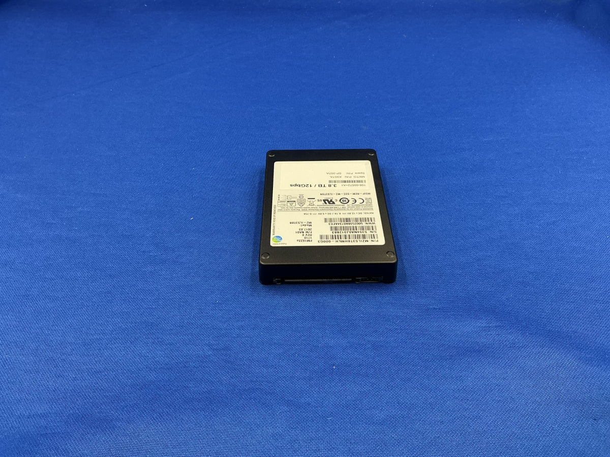 MZ-ILS3T8B SAMSUNG Netapp PM1633a 3.84TB SAS 12Gbps 2.5'' SSD X357A W/O caddy