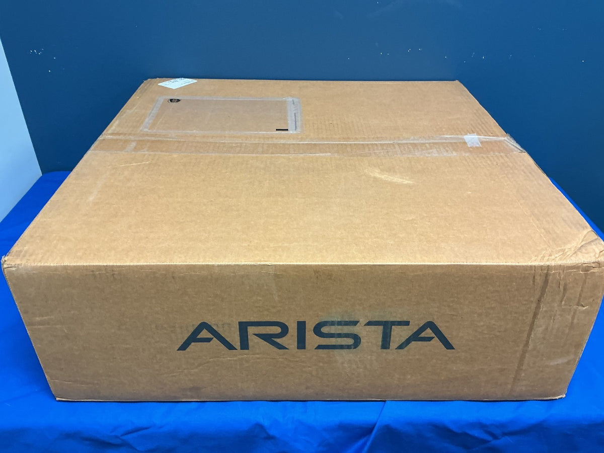 NEW DCS-7050SX3-48YC8-F ARISTA 7050X3 48x25GbE SFP & 8x100GbE QSFP switch