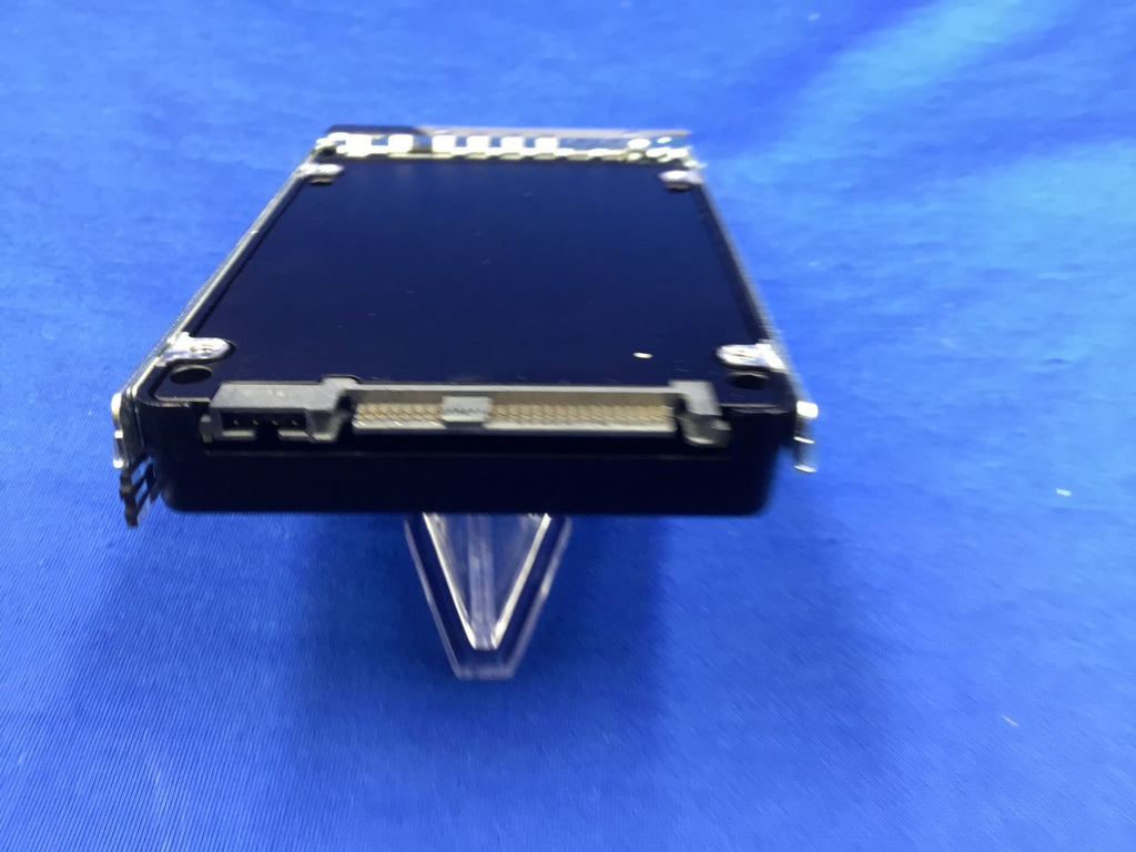 RRXD7 DELL PM1643 7.68TB SAS 12Gbps 2.5Inch Read Intensive SSD 0RRXD7 MZ-ILT7T6A
