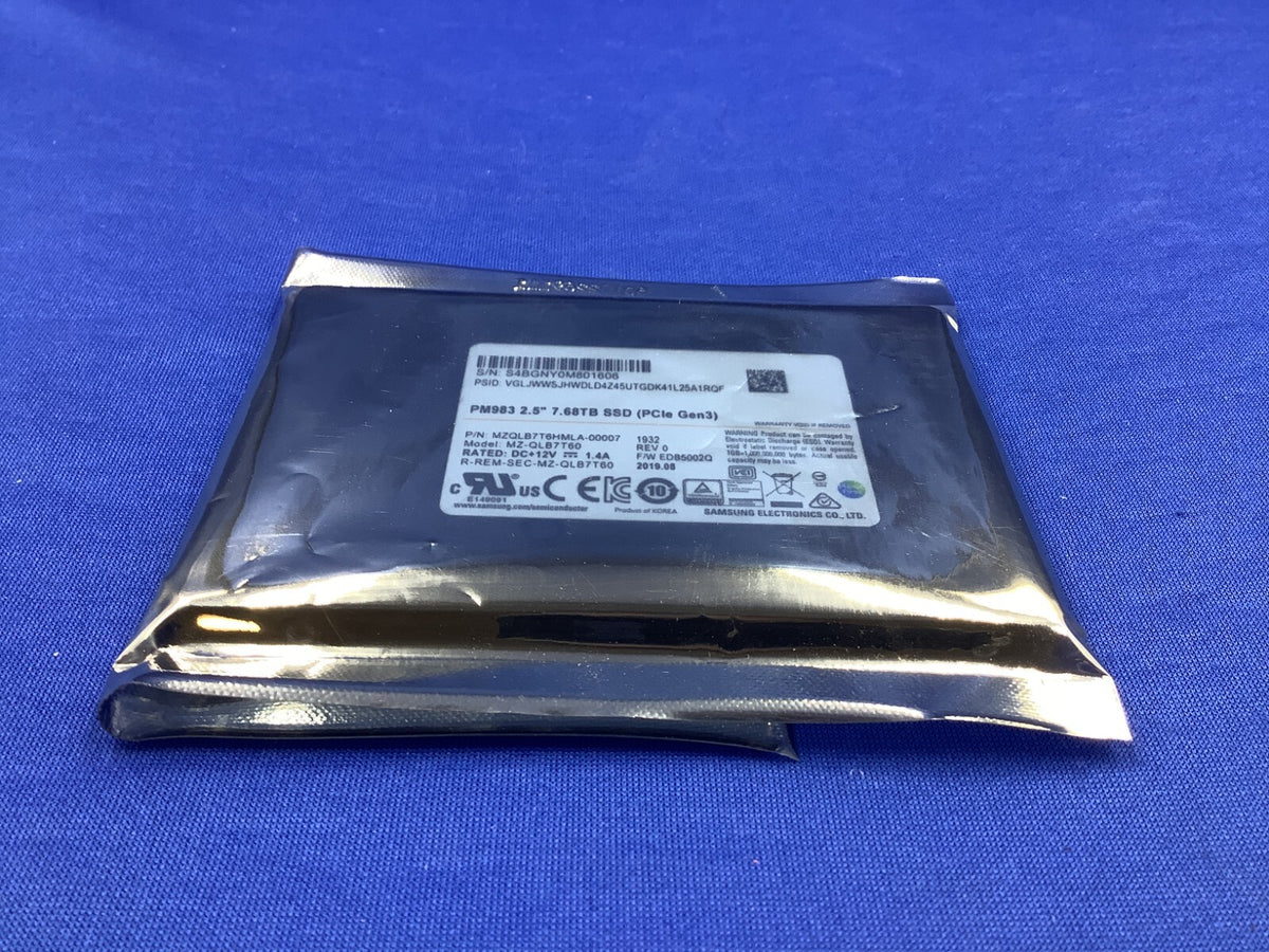 MZ-QLB7T60 Samsung PM983 7.68TB 2.5IN PCIe NVMe U.2 SSD MZQLB7T6HMLA