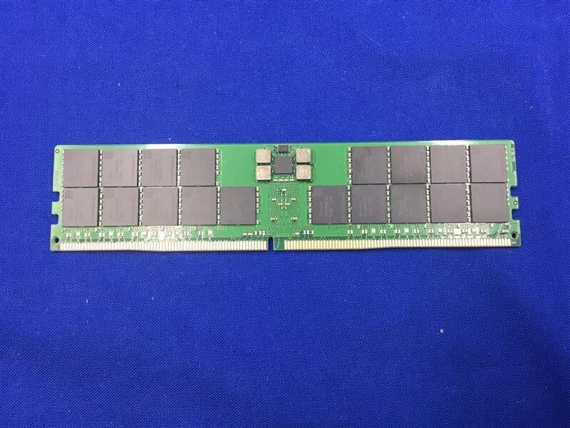HMCG94MEBQA109N HYNIX 64G (1X64GB) 2RX4 PC5-4800B RDIMM MEMORY