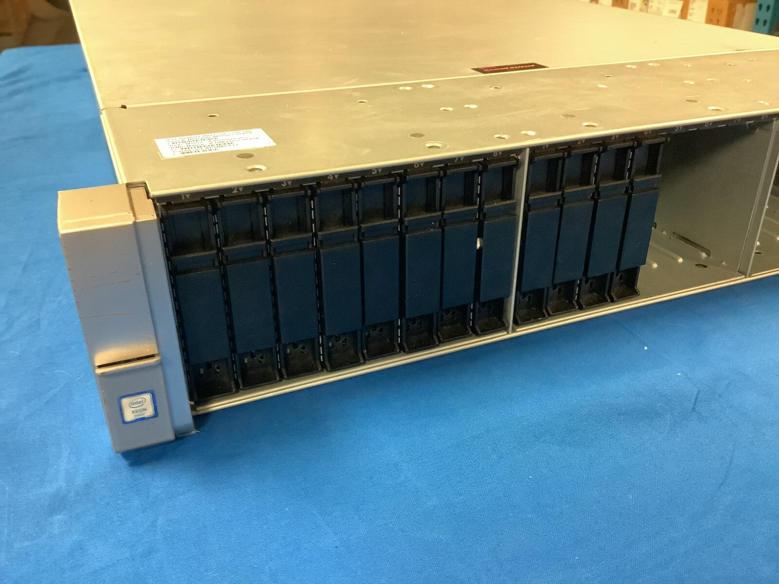 767032-B21 HP ProLiant DL380 Gen9 24x SFF CTO 843307-001 2x800w PSU