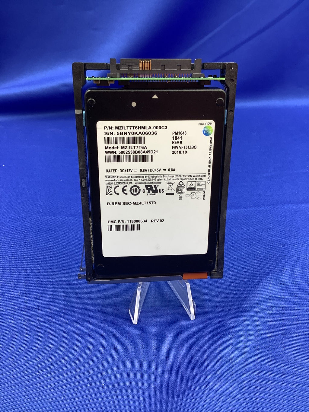 MZ-ILT7T6A Samsung PM1643 Series 7.68TB 12Gb/s SAS 2.5" SSD EMC 118000634