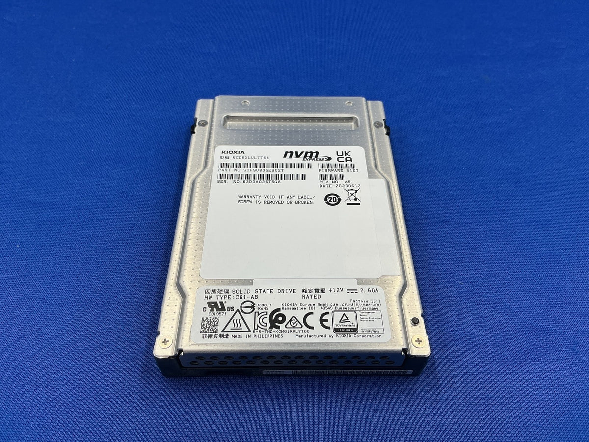 KIOXIA KCD6XLUL7T68 CD6-R 7.68Tb 2.5Inch PCI Express 4.0 NVMe SSD