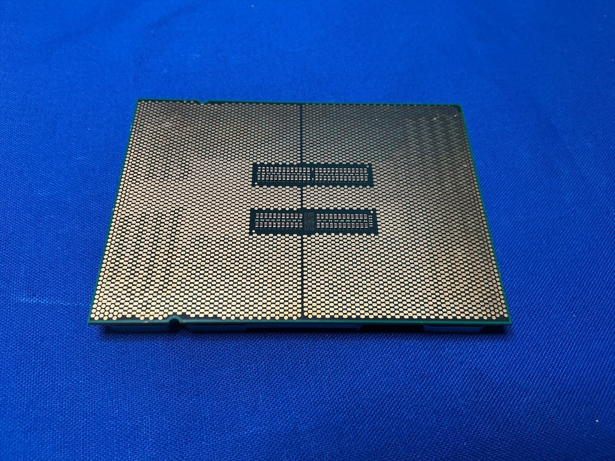 SRVU4 Intel Xeon 6 6517P 3.20 GHz 16 3.20 GHz 32 Threads 72M Cache FCLGA4710 CPU