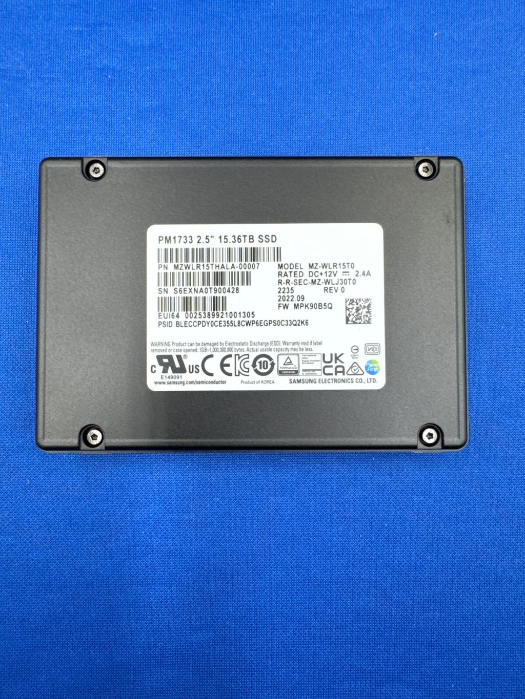 MZ-WLR15T0 Samsung PM1733 Series 15.36TB PCIe NVME U.2 2.5" SSD  MZWLR15THALA
