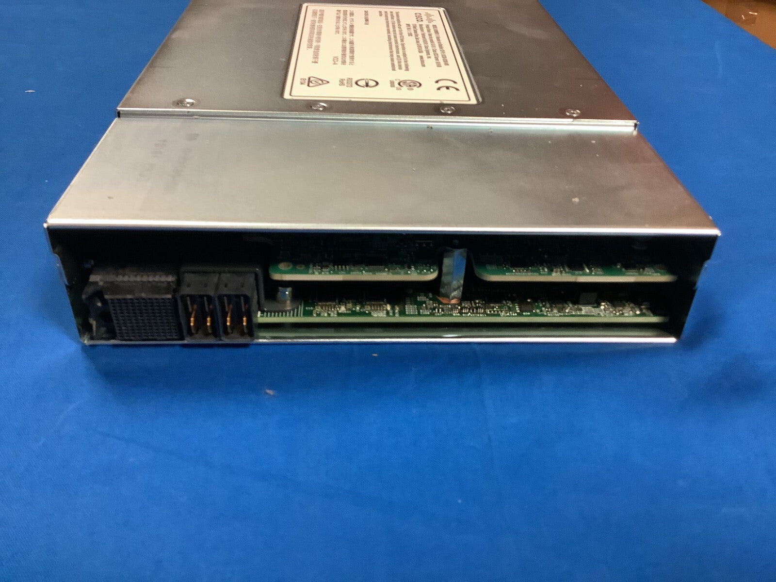 Cisco UCSB-B200-M5 Blade Server  73-17637-12 CTO Chassis
