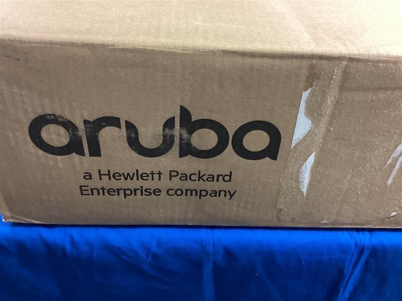 JL076A HPE ARUBA 3810M 40G 8 HPE SMART RATE POE+ 1-SLOT SWITCH