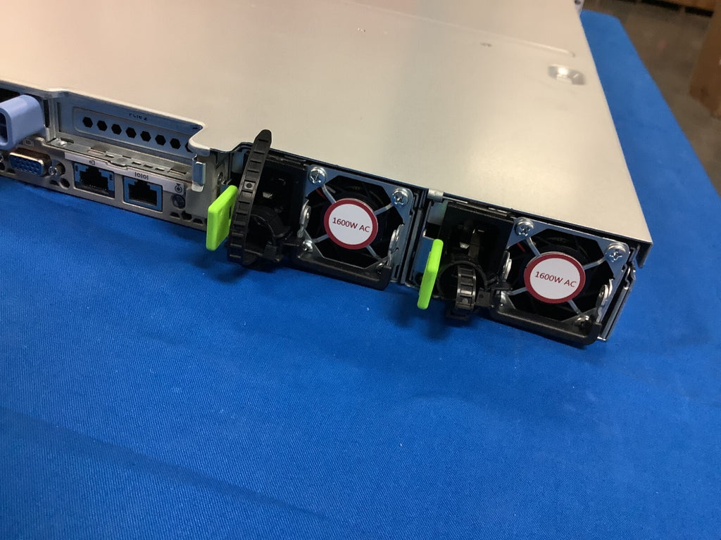 Cisco UCSC-C220-M5SX 10-Bay Barebones ; MOBO# 15015-1, 2x1600W PSU, RAID BATTERY
