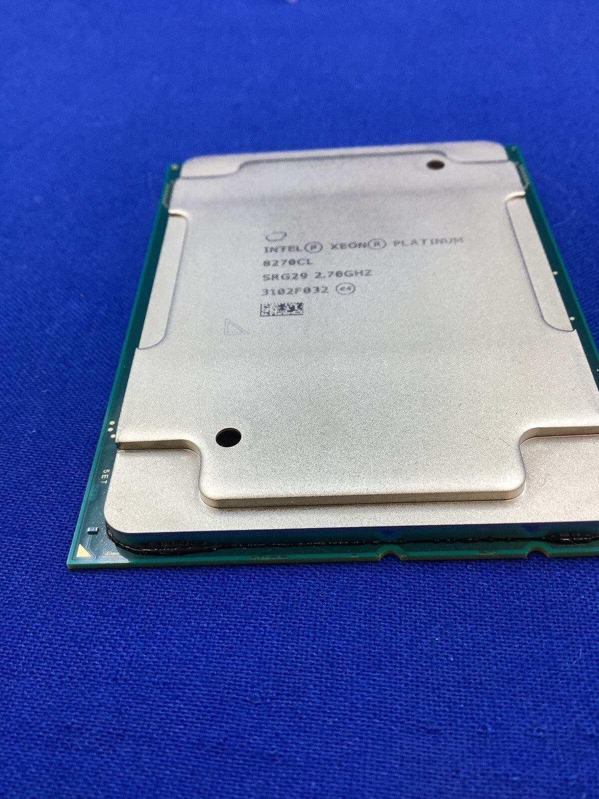 SRG29 INTEL XEON PLATINUM 8270CL 2.70GHZ 35.75MB 26-CORE 205W PROCESSOR
