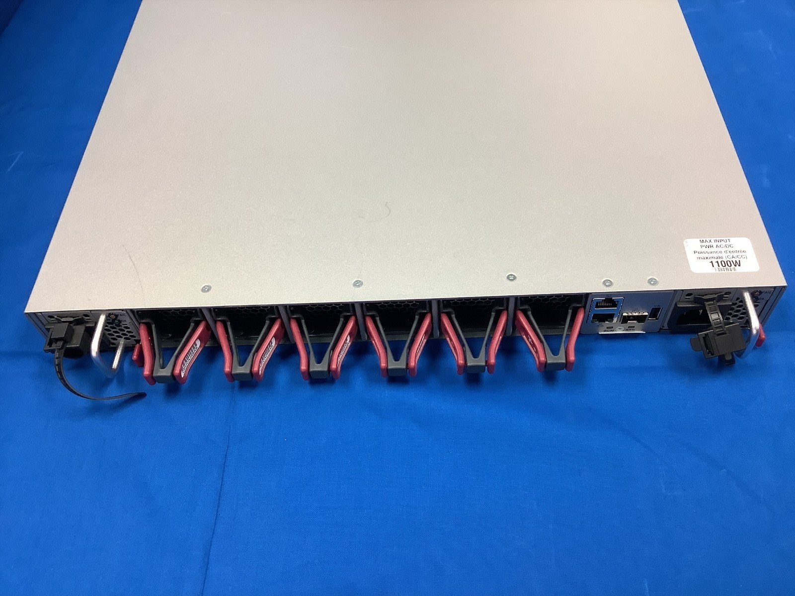 N9K-C9316D-GX Cisco Nexus 9300-GX 16-Port 400G Ethernet Switch