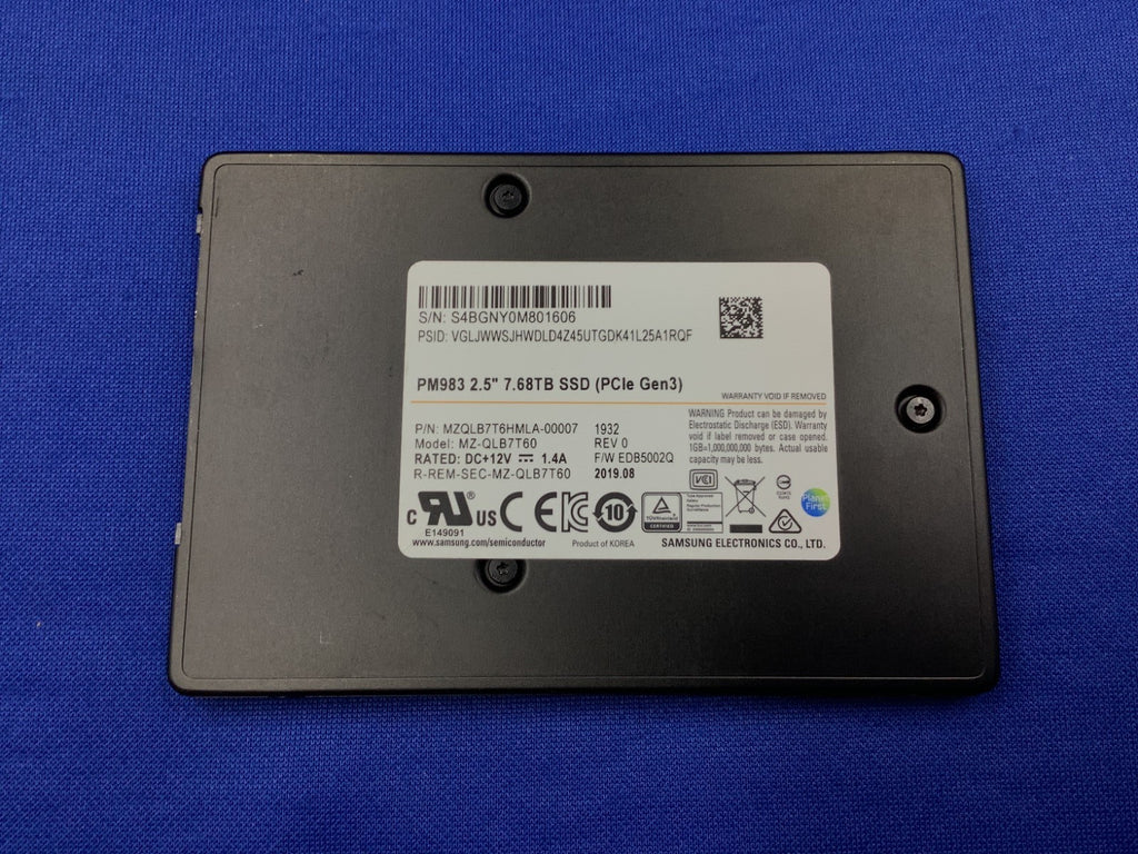 MZ-QLB7T60 Samsung PM983 7.68TB 2.5IN PCIe NVMe U.2 SSD MZQLB7T6HMLA