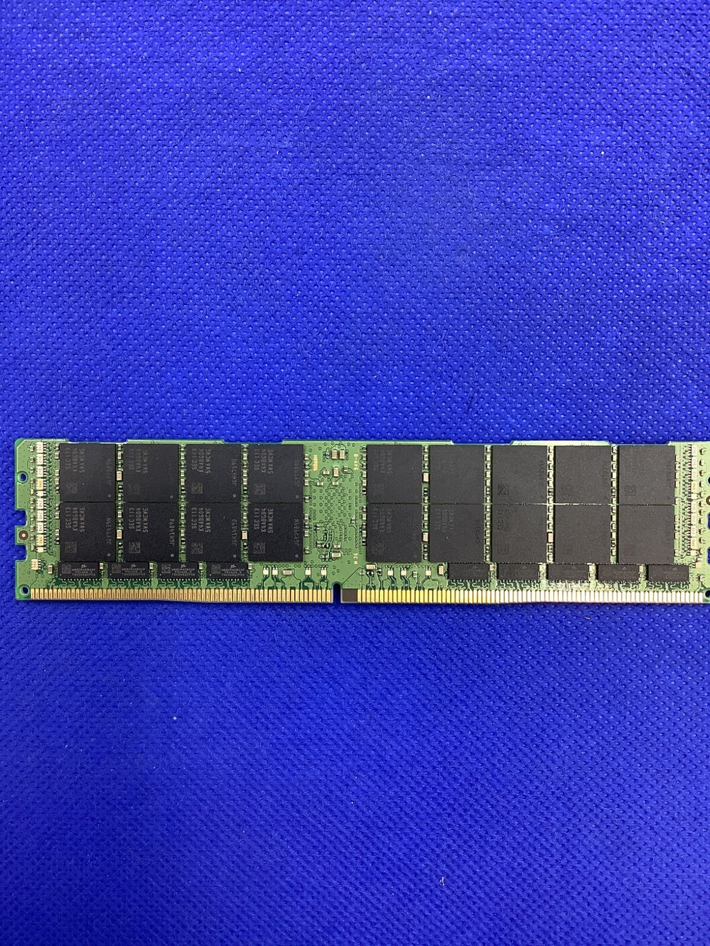M386AAG40AM3-CWE SAMSUNG 128GB (1X128GB) 4DRX4 PC4-3200A MEMORY
