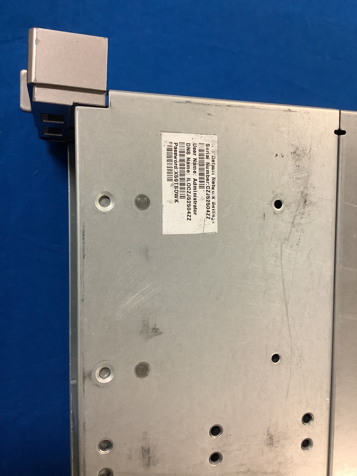 HP 752689-B21 DL380 G9 8 bay Server 2U Raid Cable Fans, No PSU, No HDD, no CPU