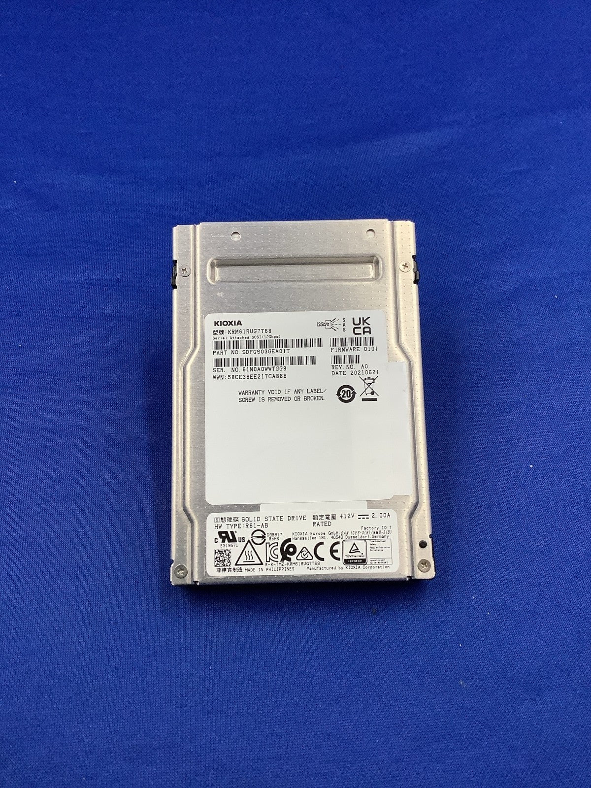 KRM61RUG7T68 KIOXIA PM6 7.68TB SAS 12Gb/s 2.5Inch SSD SDFGS03GEA01T