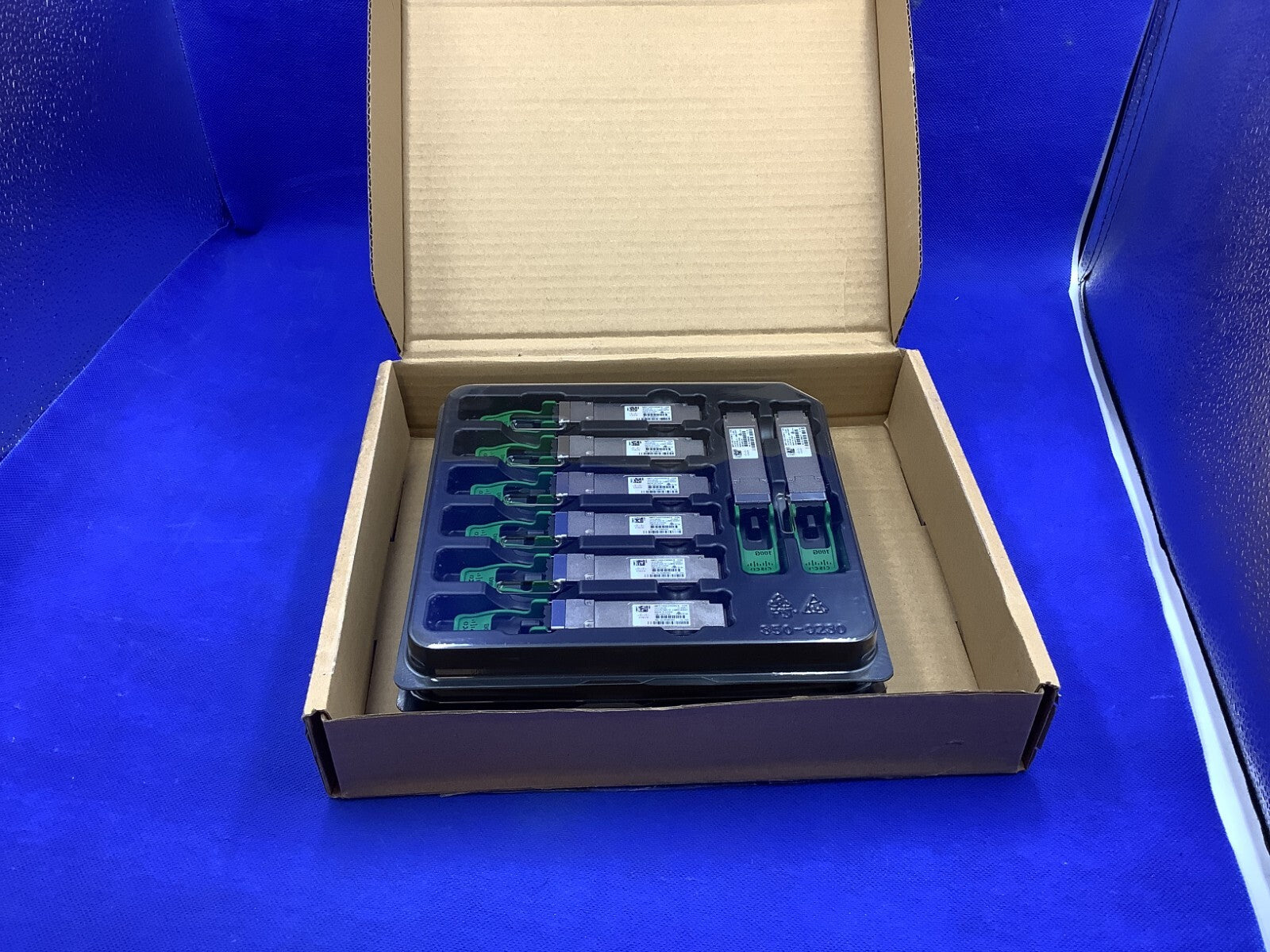 QSFP-100G-CWDM4-S Cisco 100GBASE CWDM4 QSFP Transceiver 10-3145-02