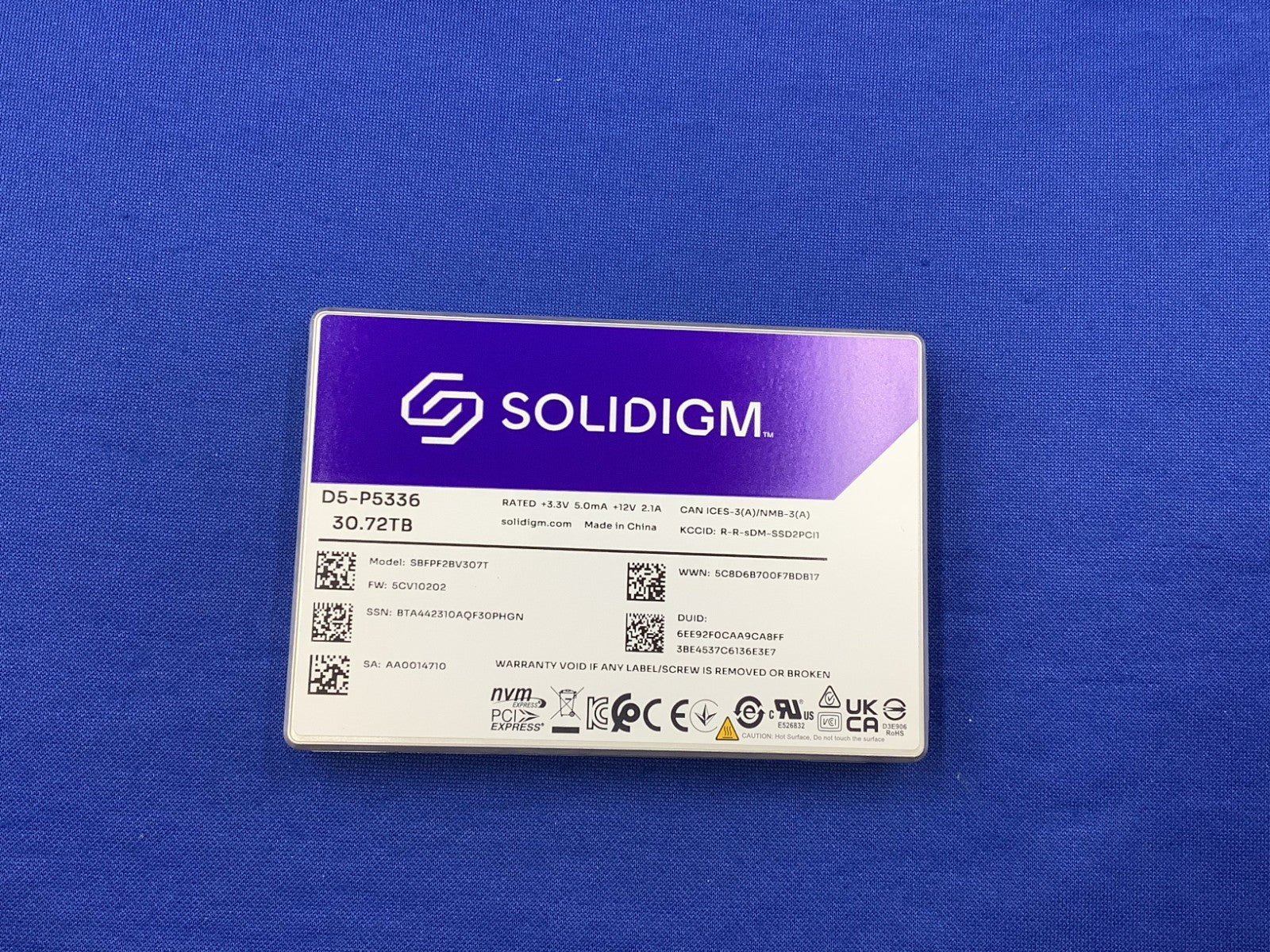 SBFPF2BV307T001 Solidigm D5-P5336 Series (30.72TB, 2.5in PCIe 4.0 x4, 3D5, QLC)
