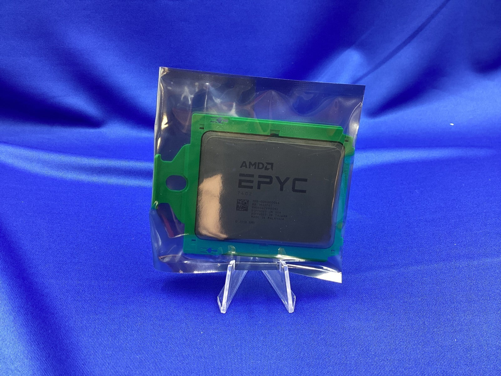 AMD EPYC 7402 24-Core 2.80GHZ 128MB CPU Processor 100-000000046 No VENDOR LOCK