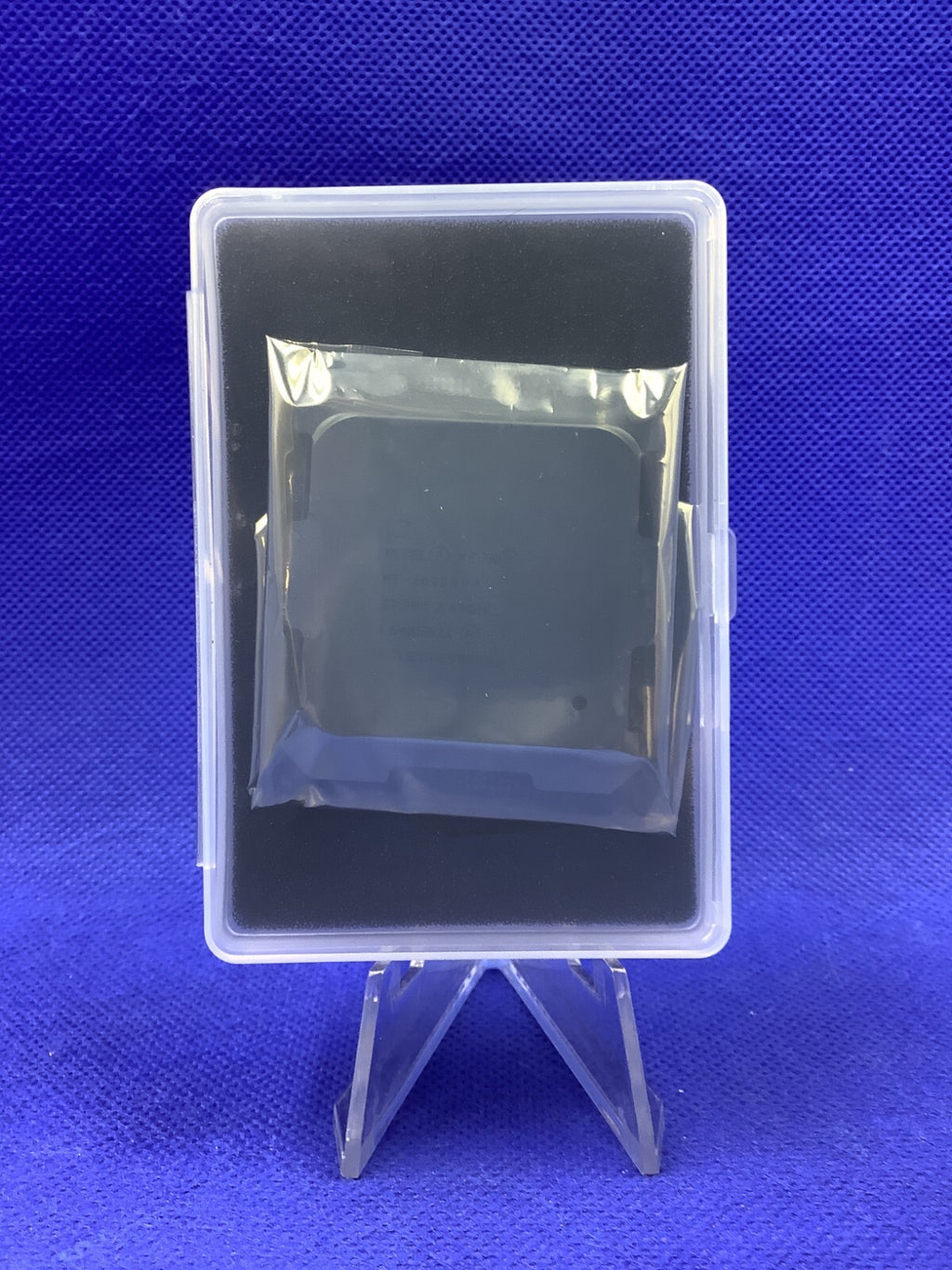 E5-2699AV4 INTEL XEON 22 CORE SR30Y 2.4GHZ 55MB CPU CM8066003197800