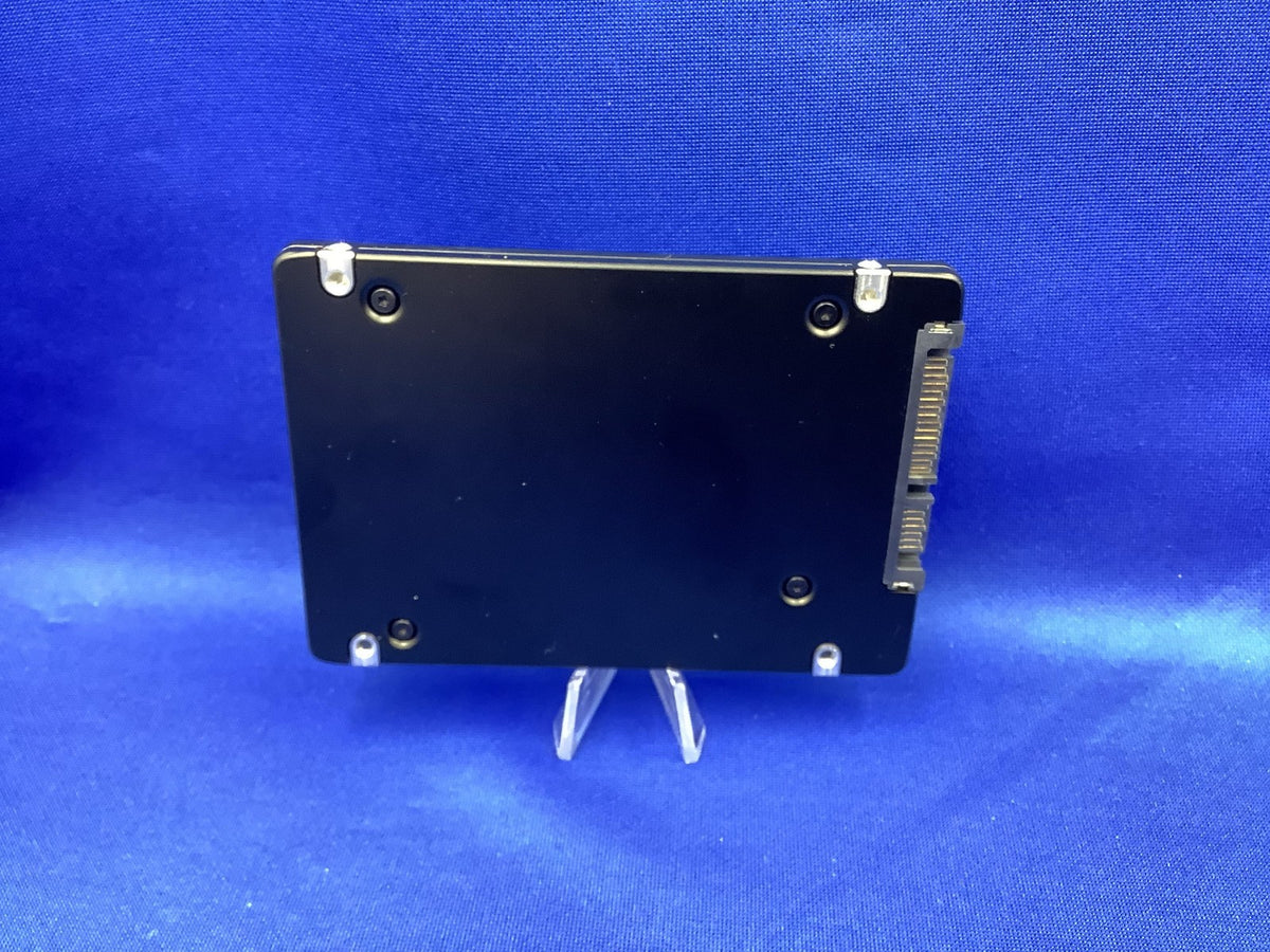 Samsung PM893 Series 3.84TB SATA 6Gb/s 2.5inch Internal SSD MZ-7L33T80