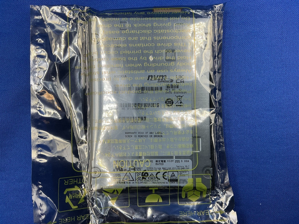 KCD8XPJE1T92 KIOXIA CD8P-R 1.92TB PCIe 5.0 NVMe 2.0 E3.S NVME Read Intensive SSD