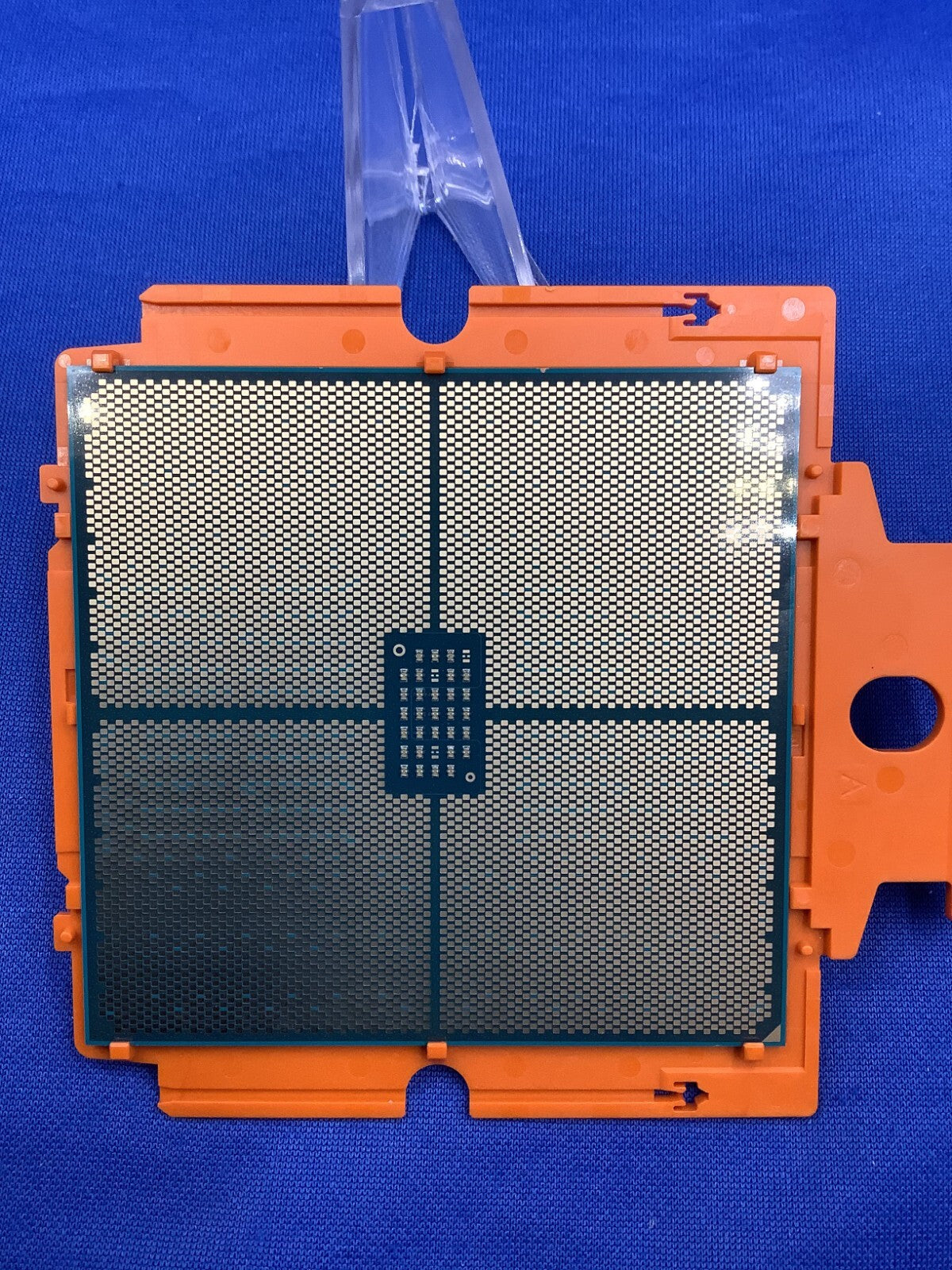 AMD EPYC 9334 2.7GHz 32-Cores 128MB 210W Processor 100-000000800 *NO VENDOR LOCK