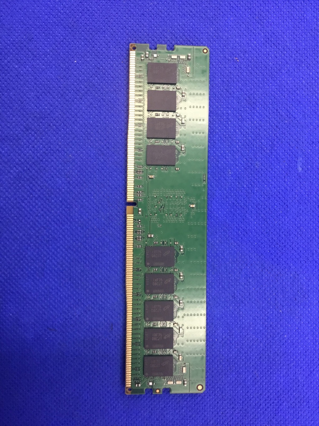 MTA18ASF4G72PZ-3G2F1  MICRON 32GB (1X32GB) 1RX4 PC4-3200AA SERVER MEMORY