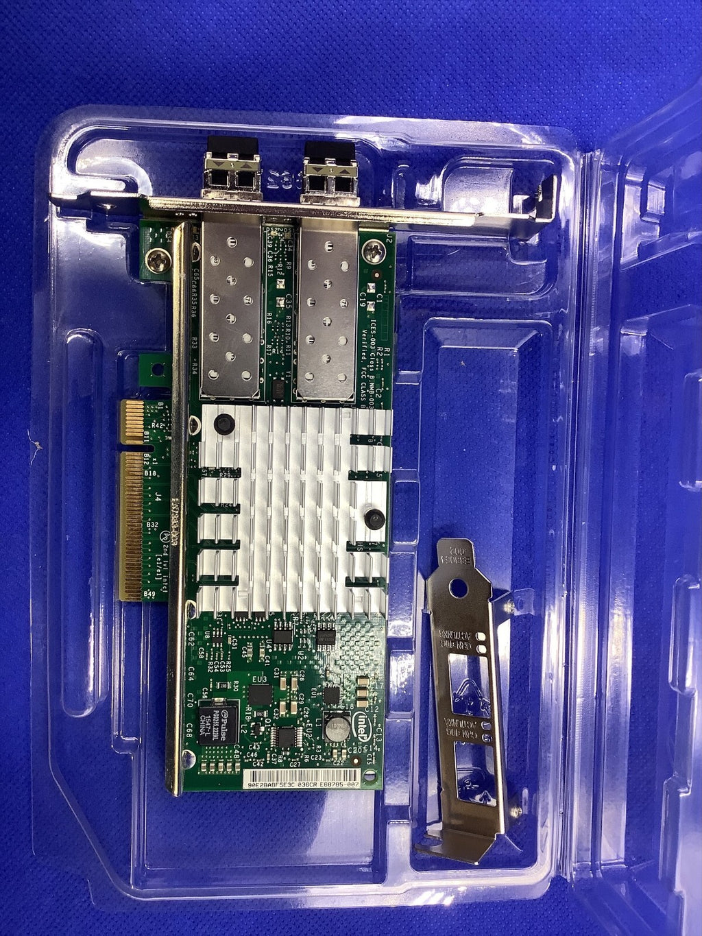 E10G42BFSR Intel X520-SR2 10GbE 2Ports Ethernet Adapter W/Intel Yottamark