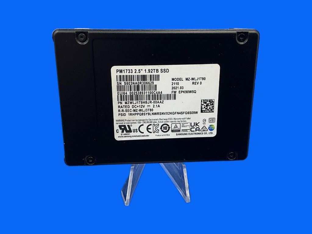 Samsung PM1733 MZ-WLJ1T90 1.92TB U.2 NVMe PCIe 4.0 Enterprise SSD MZWLJ1T9HBJR