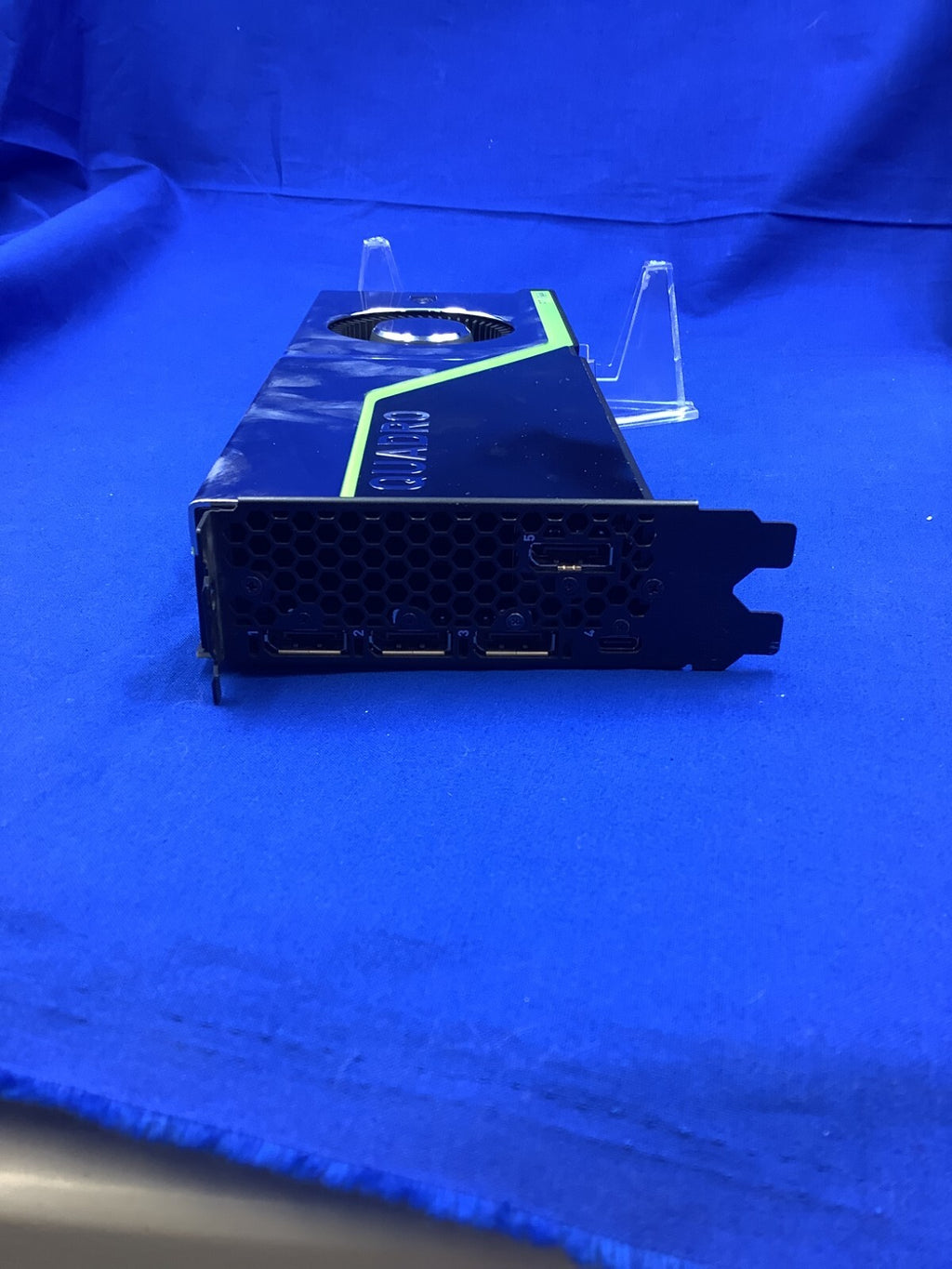 DELL Nvidia Quadro RTX 8000 GPU 48GB GDDR6 PCIex 16 Graphics  VCQRTX8000