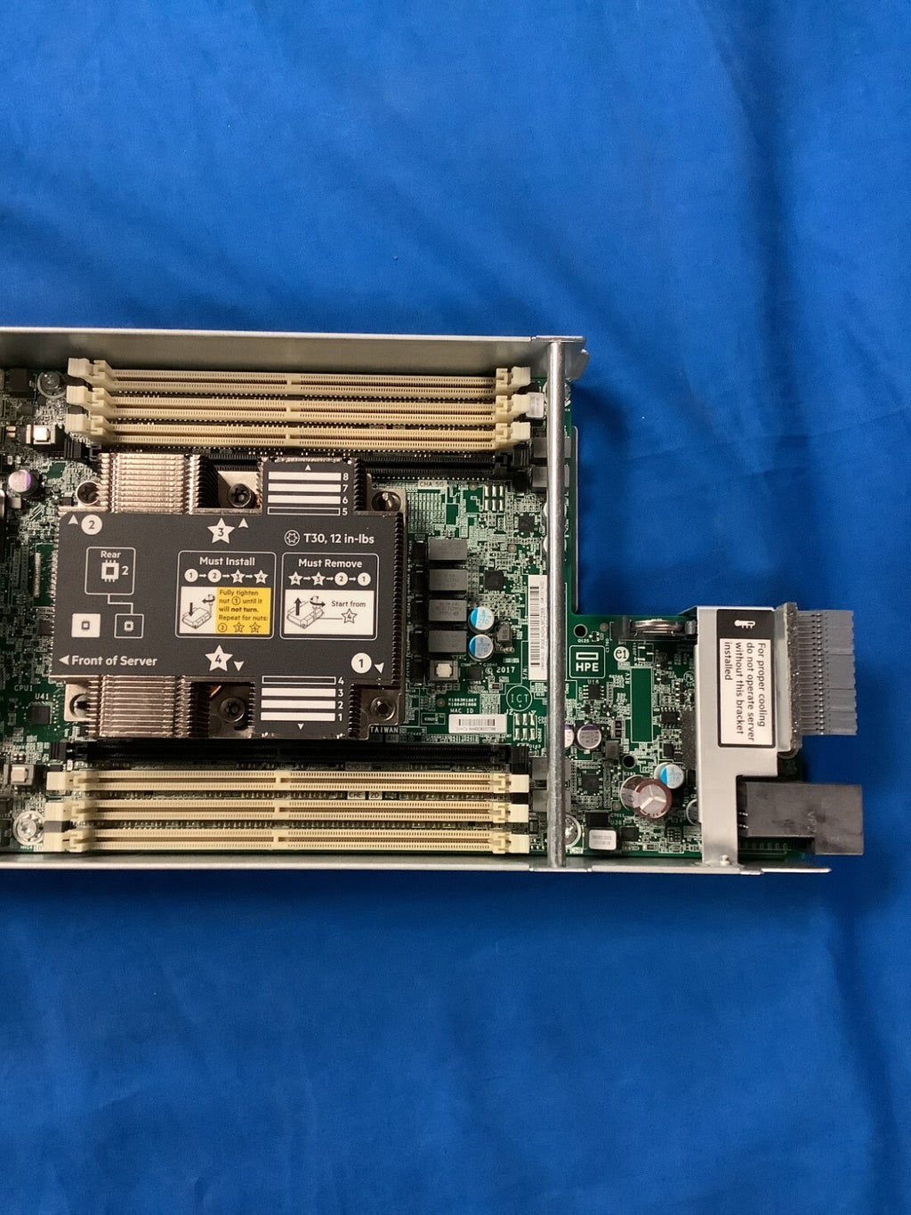 864625-B21 HPE-G10-XL450 Gen10 CTO Server NO CPU MEMORY and Drive