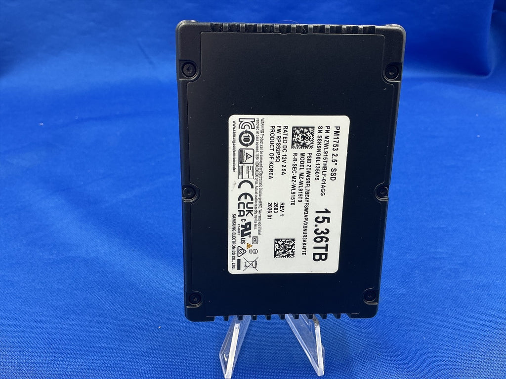 MZ-WL915T0 SAMSUNG PM1753 15.36TB PCIe 5.0 x4 NVMe 2.5‑inch U.2 SSD MZWL915THBLF