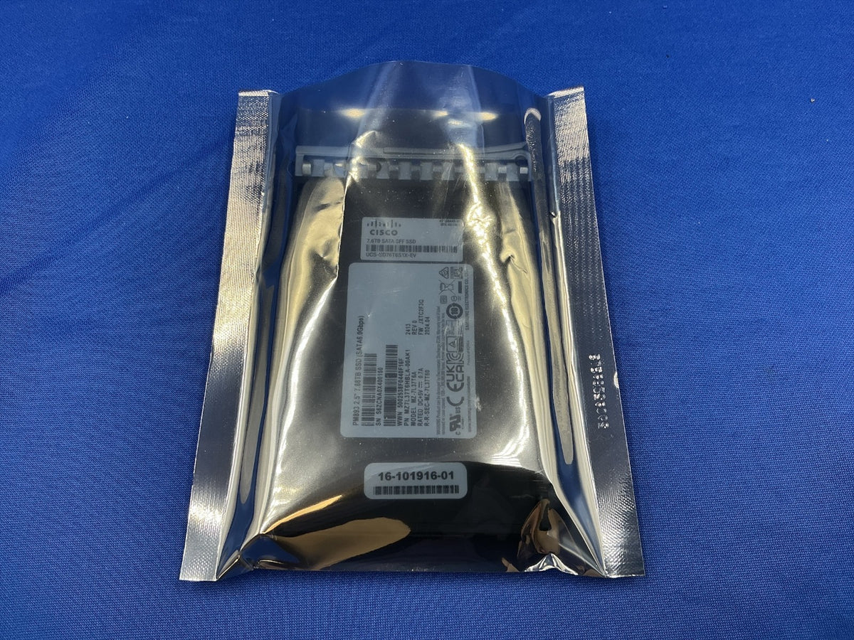 MZ-7L37T6A CISCO UCS-SD76T6S1X-EV Samsung PM893 7.68TB SATA 6Gb/s 2.5" SSD