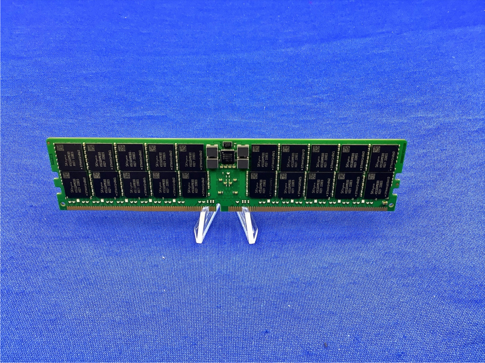 HMCGM4MEBRB238N HYNIX 96GB (1X96GB) 2RX4 PC5-4800B RDIMM MEMORY