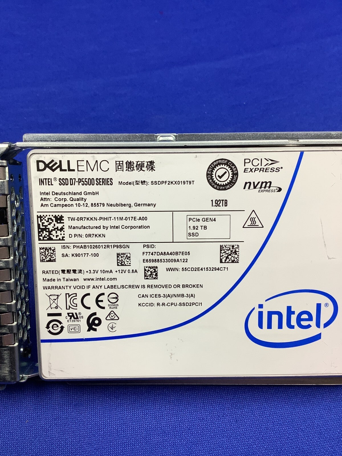 R7KKN Dell  1.92TB NVMe Gen4 RI 2.5'' SSD 0R7KKN D7-P5500 SSDPF2KX019T9T